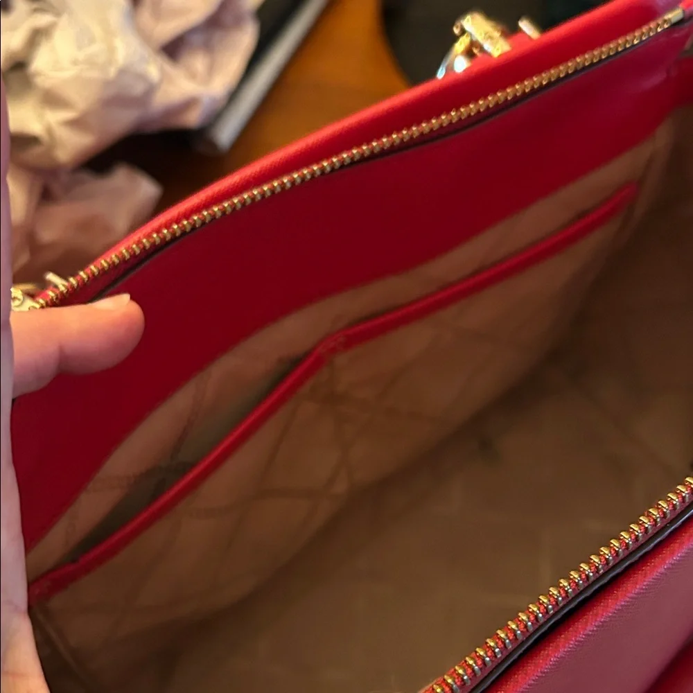 Michael Kors MARILYN  Red Saffiano leather Satchel - Picture 7 of 10